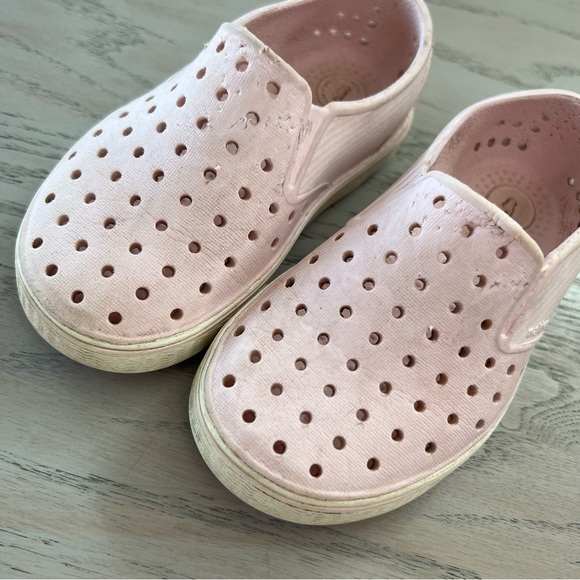 Native shoes - Picture 2 of 7